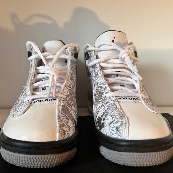 Sneakers - Picture 1 of 4